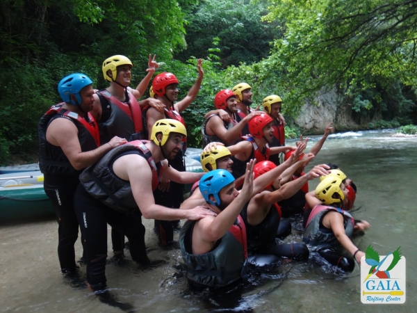 Stag / hen with rafting